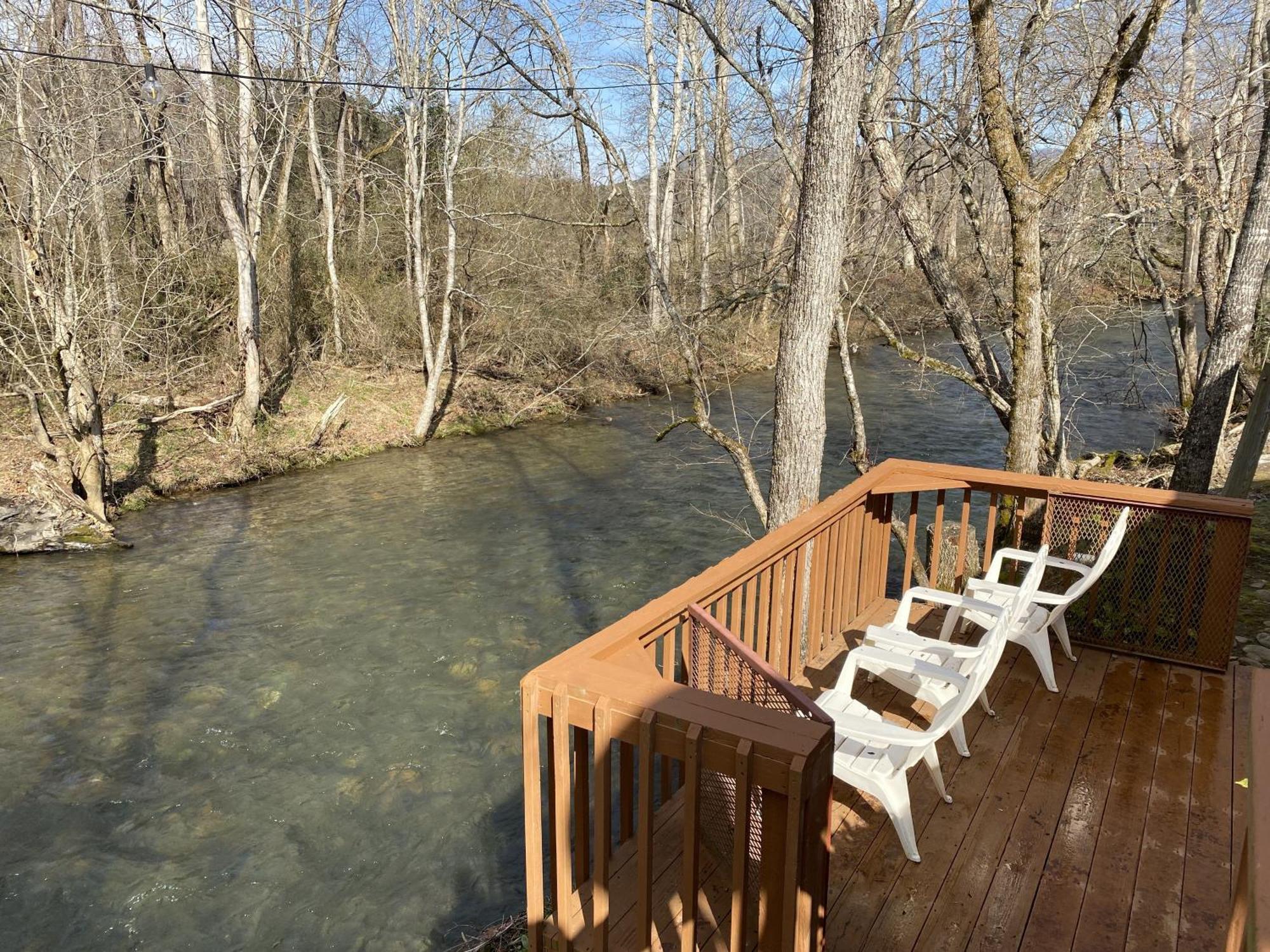 Gray'S Place On Cosby Creek - 2 Bedrooms, 2 Baths, Sleeps 6 Home Exterior foto